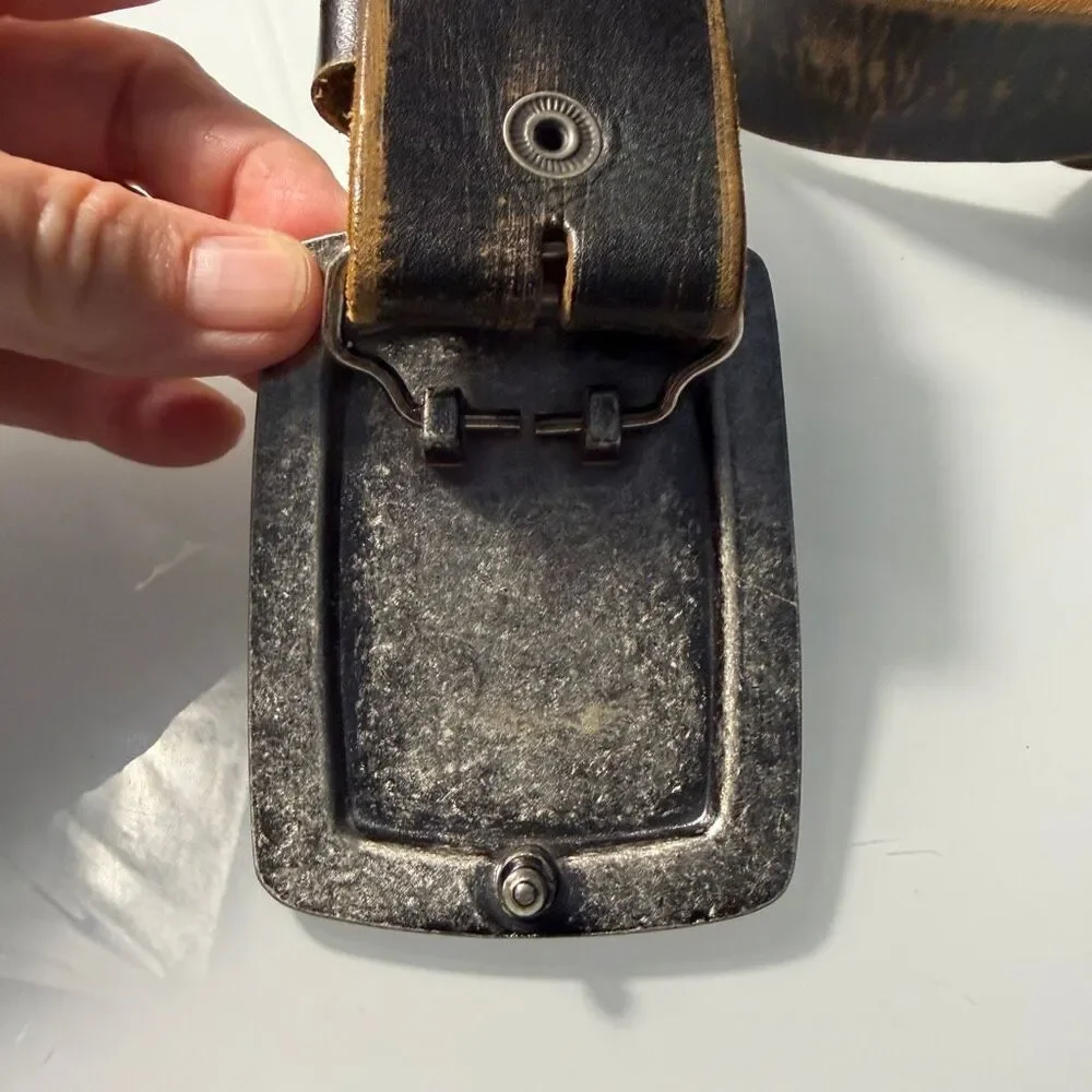 VTG Bill Adler Distressed Brown Leather Belt with Textured Silver Trophy Plate B
